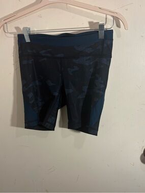 lululemon athletica Dark Blue Camo Athletic Bike Shorts